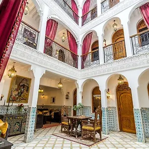 Riad Mouna, Marraquexe
